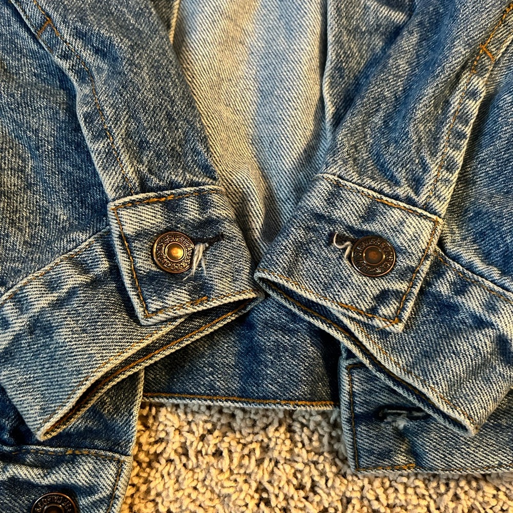 Levi’s denim jacket size medium - Picture 4 of 6